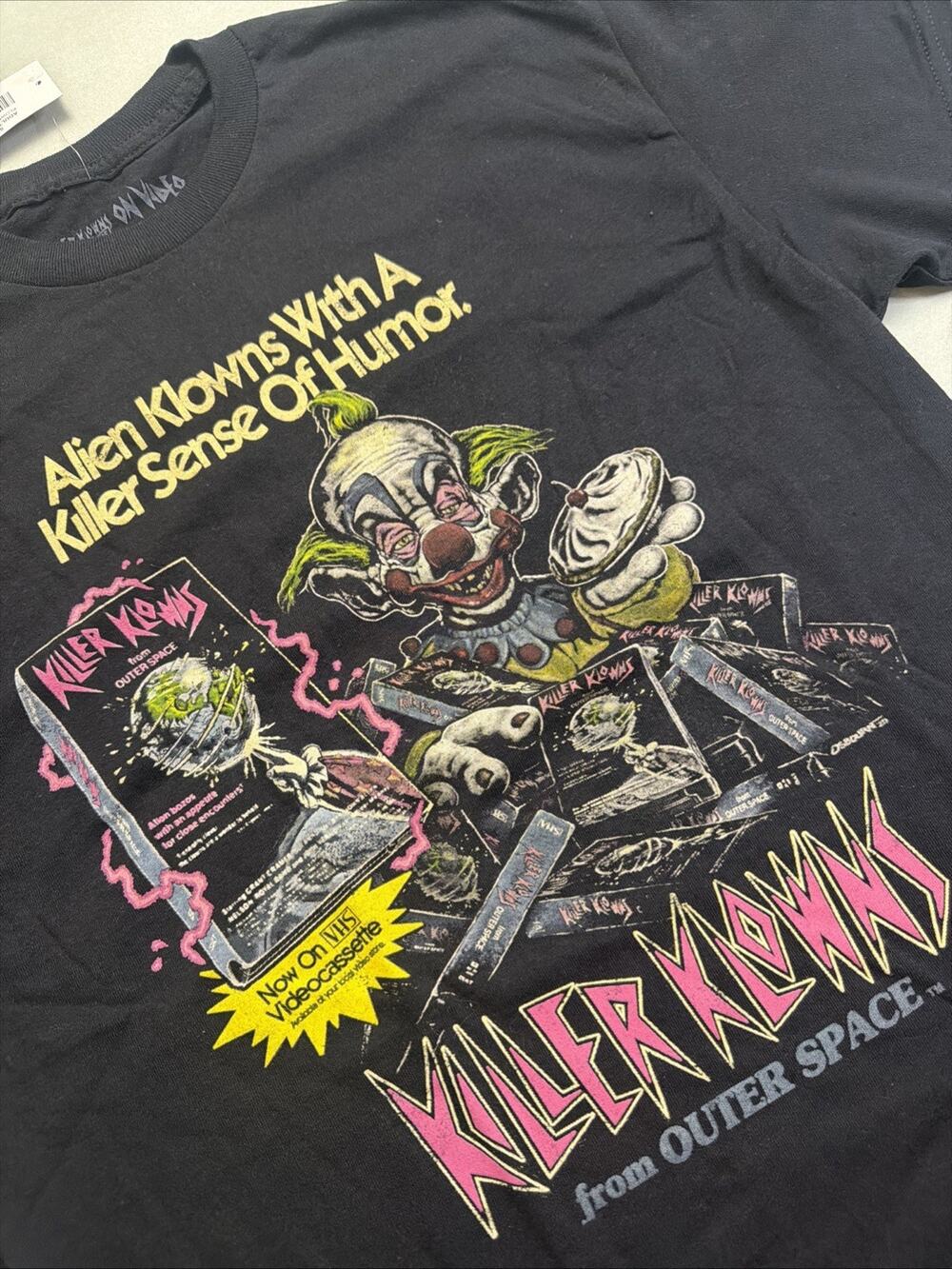 Killer Klowns From Outer Space T Shirt Men’s Medium On Video Retro VHS Horror